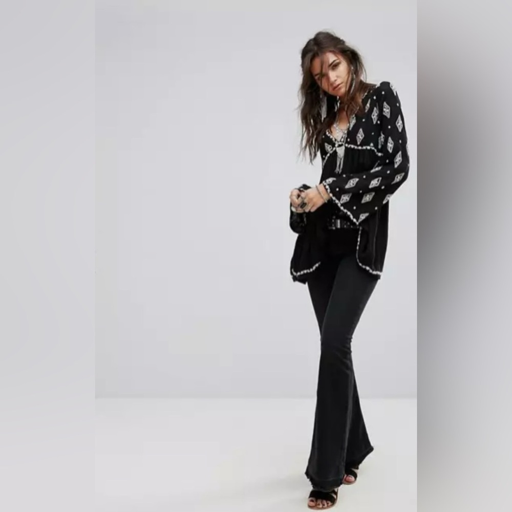 FREE PEOPLE Diamond Embroidered Tunic / Dress in Black/White Size XS
